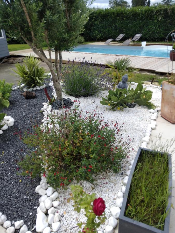 Vila Petit Coin De Charme Seyresse Exteriér fotografie